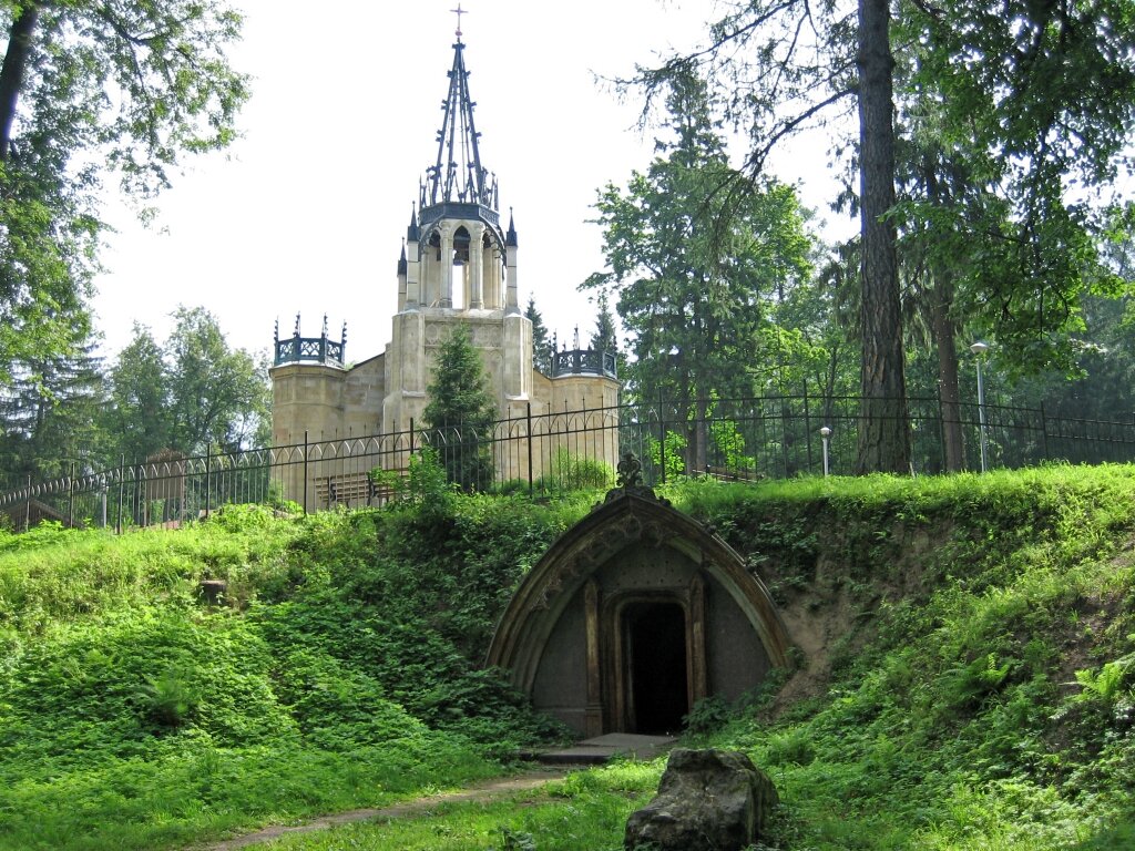 Шуваловский парк