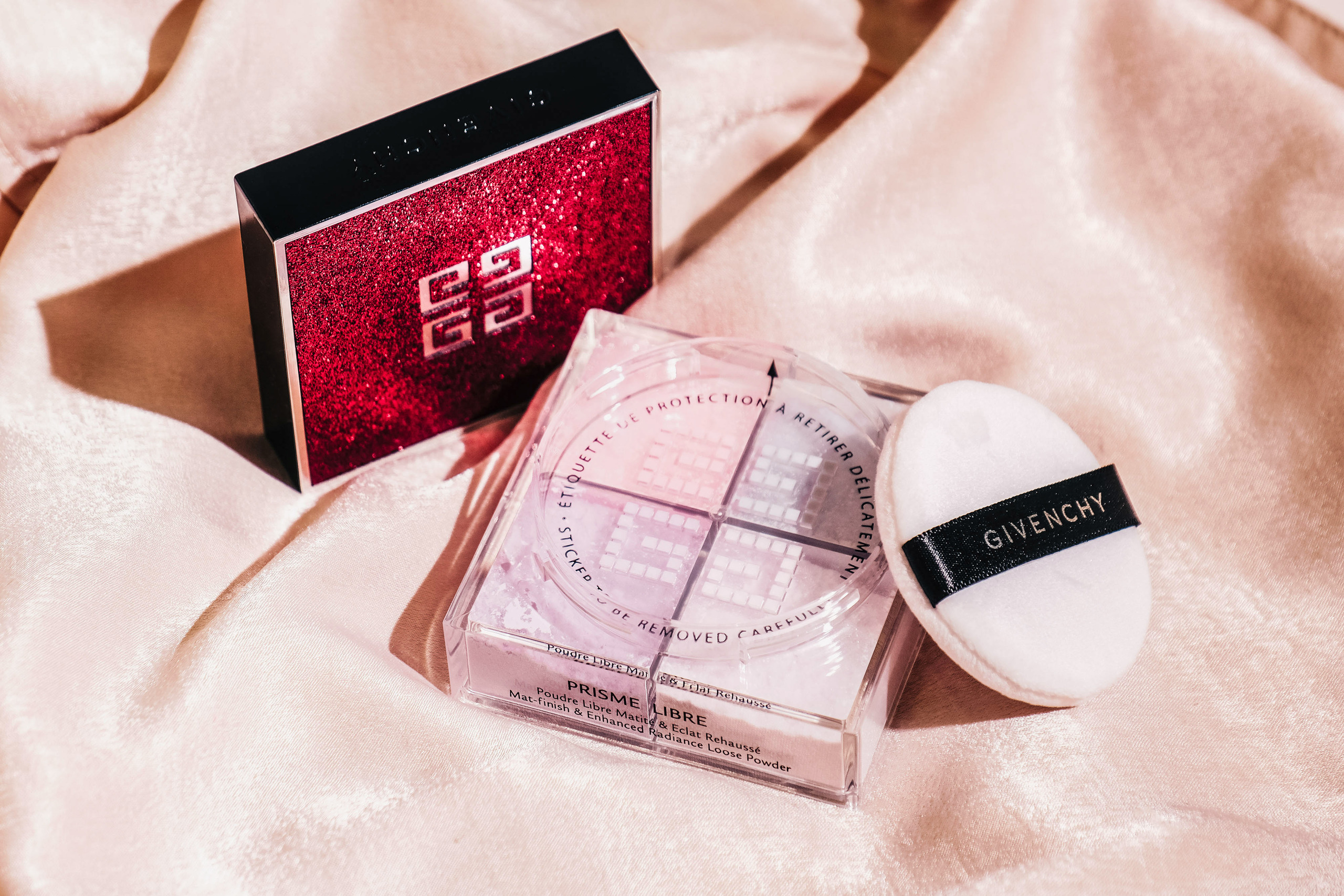 Allure notes: легкая вуаль разочарования от пудры givenchy le prisme visage mat soft compact face powder 83 peach plumetis