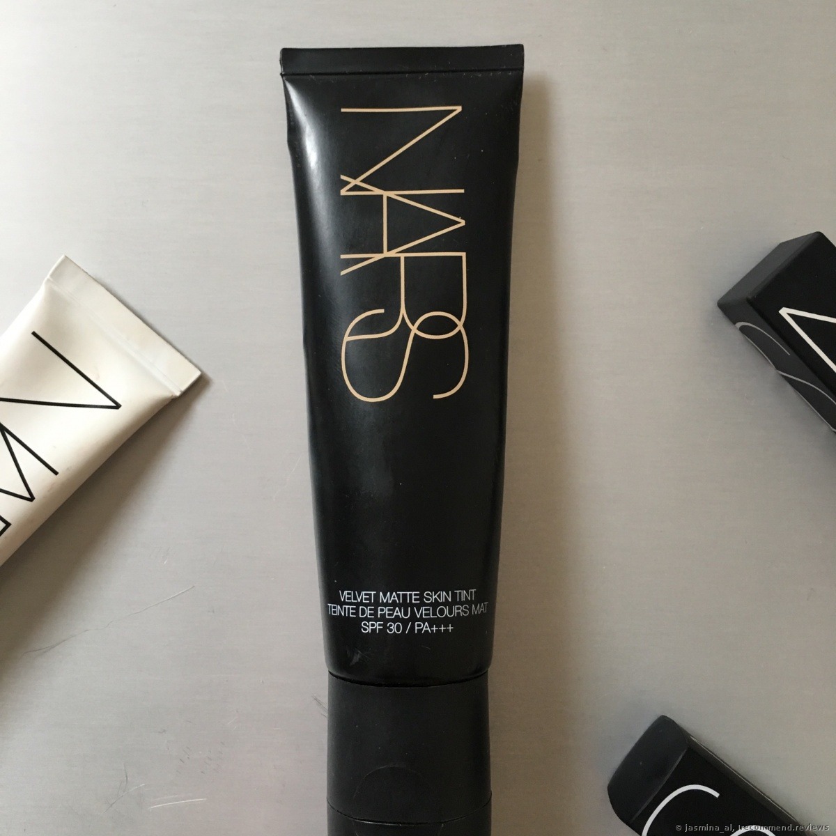 Review | nars velvet matte skin tint + swatches