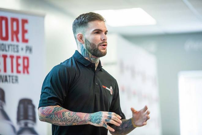 Коди гарбрандт (cody garbrandt): биография, статистика и лучшие бои бойца ufc