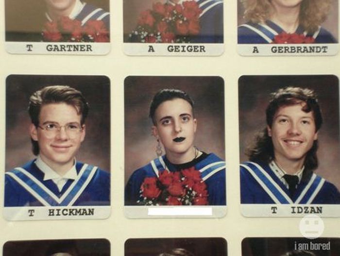 Я сделал крутой американский фотоальбом в стиле 90-х с помощью нейросети yearbook. ты можешь так же! | appleinsider.ru